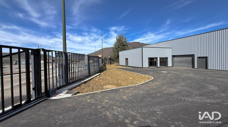 Ma-Cabane - Vente Local commercial Saint-Étienne-de-Crossey, 750 m²