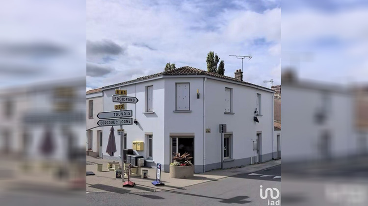 Ma-Cabane - Vente Local commercial Saint-Étienne-de-Mer-Morte, 185 m²