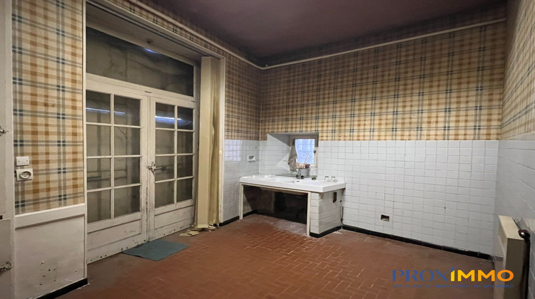 Ma-Cabane - Vente Local commercial Saint-Étienne-de-Saint-Geoirs, 61 m²
