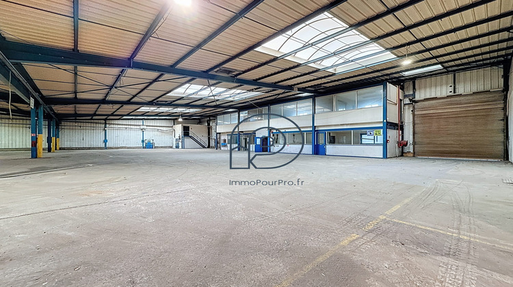 Ma-Cabane - Vente Local commercial Saint-Amand-les-Eaux, 3870 m²