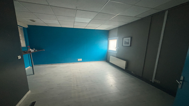 Ma-Cabane - Vente Local commercial SAINT-AMAND-LES-EAUX, 290 m²