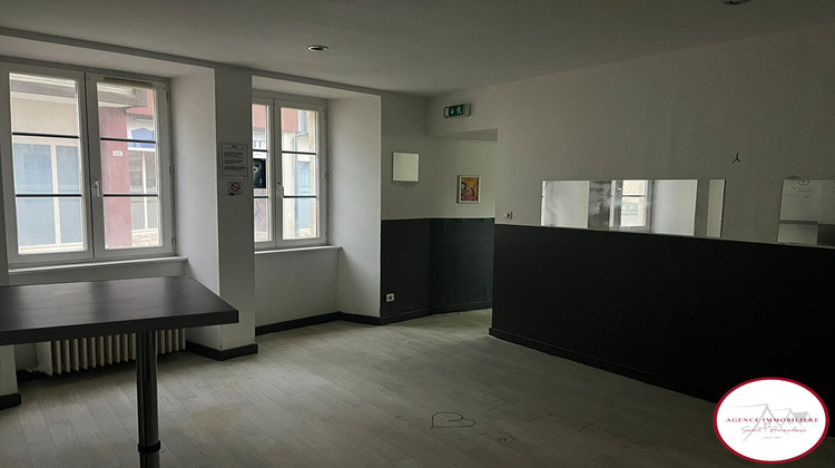 Ma-Cabane - Vente Local commercial SAINT-AMAND-MONTROND, 62 m²