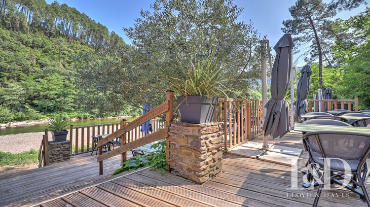 Ma-Cabane - Vente Local commercial Saint-Ambroix, 300 m²