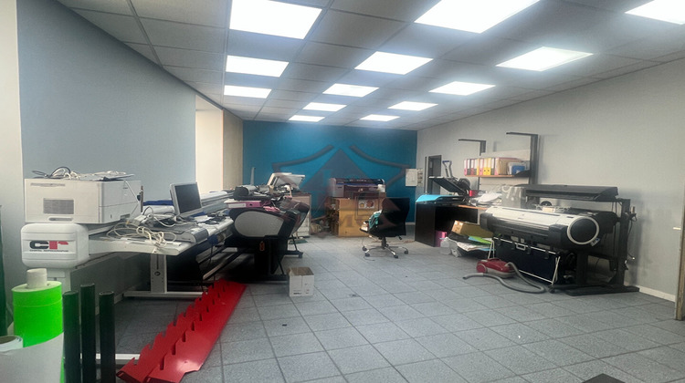 Ma-Cabane - Vente Local commercial SAINT-AMBROIX, 72 m²