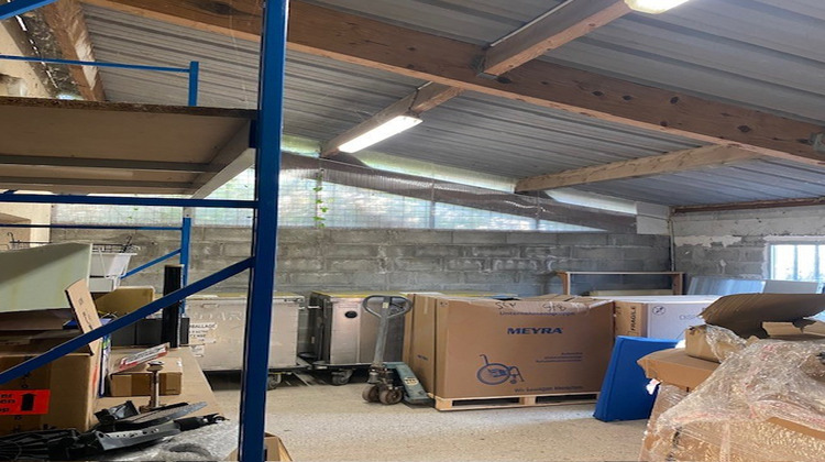 Ma-Cabane - Vente Local commercial Saint-Aubin-sur-Gaillon, 780 m²