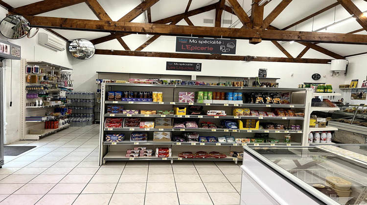 Ma-Cabane - Vente Local commercial Saint-Beauzely, 200 m²
