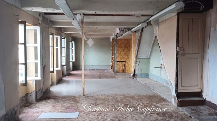 Ma-Cabane - Vente Local commercial SAINT BONNET DE JOUX, 168 m²