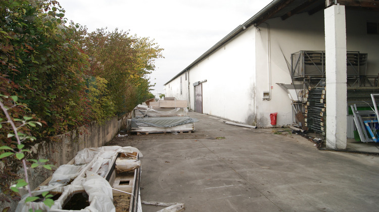 Ma-Cabane - Vente Local commercial Saint-Bonnet-de-Mure, 1200 m²