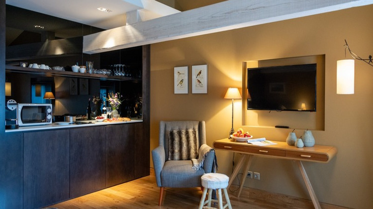 Ma-Cabane - Vente Local commercial SAINT BONNET LE FROID, 175 m²