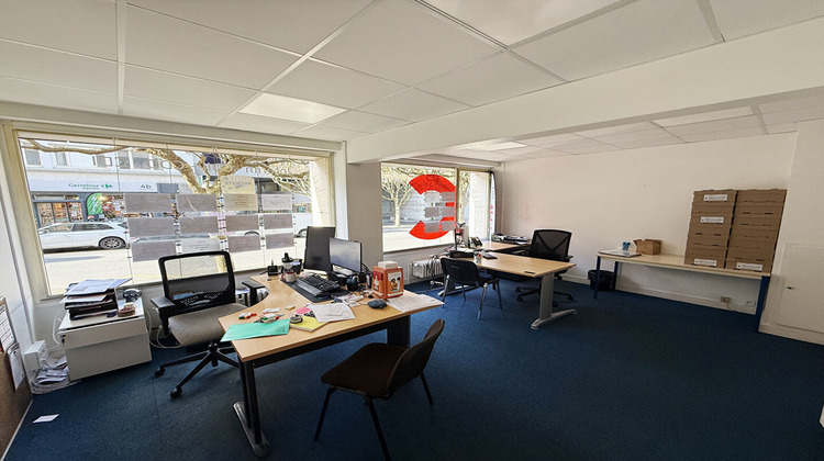 Ma-Cabane - Vente Local commercial SAINT-BRIEUC, 557 m²