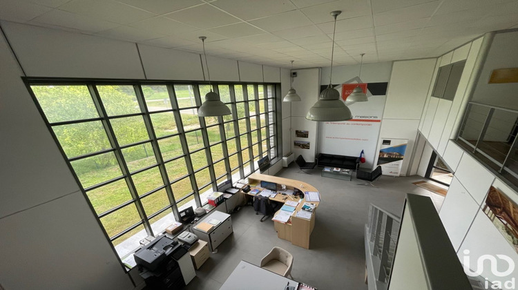 Ma-Cabane - Vente Local commercial Saint-Cannat, 430 m²