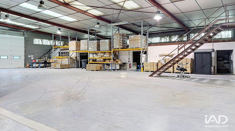 Ma-Cabane - Vente Local commercial Saint-Cannat, 1280 m²