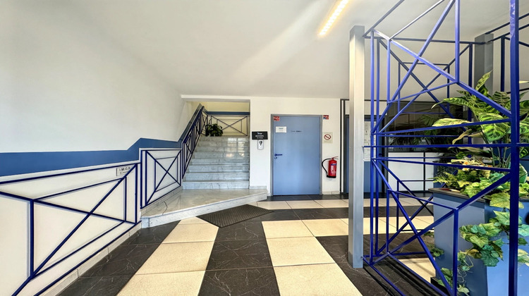 Ma-Cabane - Vente Local commercial Saint-Chinian, 770 m²
