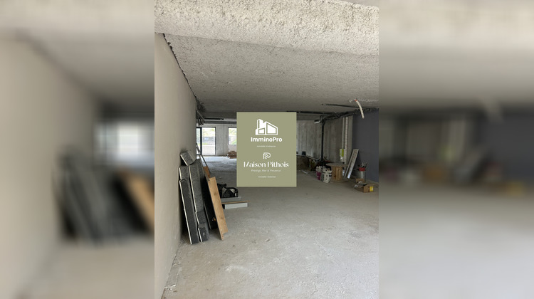 Ma-Cabane - Vente Local commercial Saint-Cyr-sur-Mer, 145 m²
