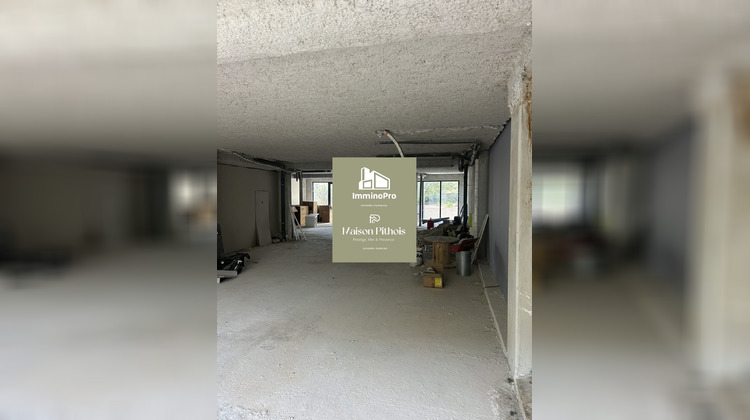Ma-Cabane - Vente Local commercial Saint-Cyr-sur-Mer, 145 m²