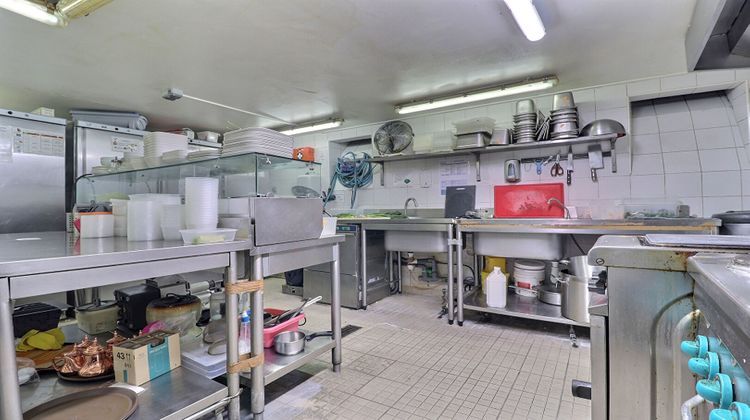 Ma-Cabane - Vente Local commercial SAINT-DENIS, 90 m²