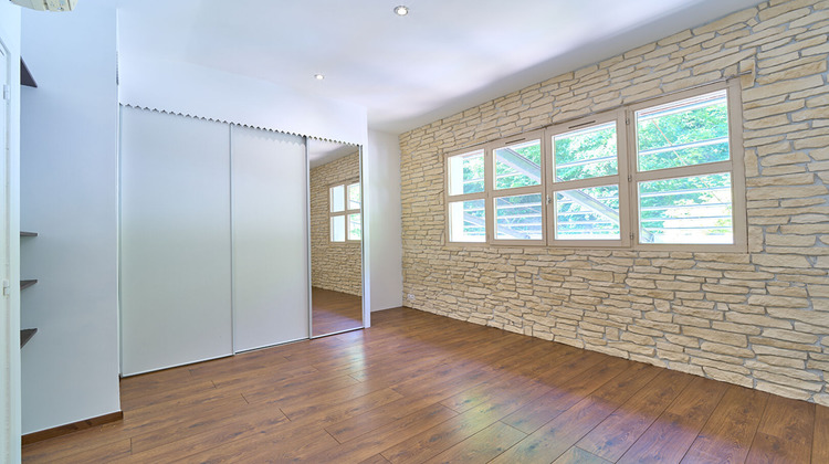 Ma-Cabane - Vente Local commercial SAINT-DIDIER-AU-MONT-D'OR, 91 m²