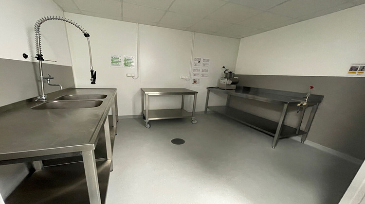 Ma-Cabane - Vente Local commercial SAINT-DIZIER, 1600 m²