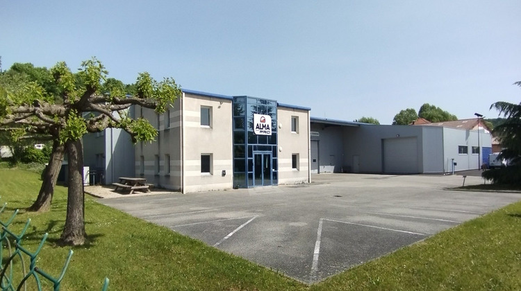 Ma-Cabane - Vente Local commercial Saint-Donat-sur-l'Herbasse, 2000 m²