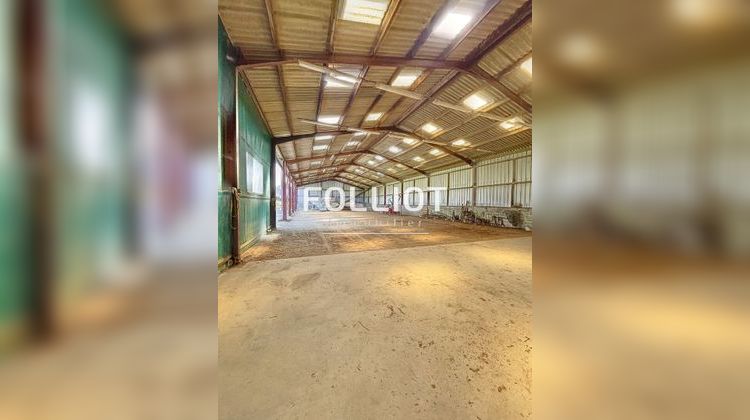 Ma-Cabane - Vente Local commercial SAINT-ELLIER-DU-MAINE, 722 m²