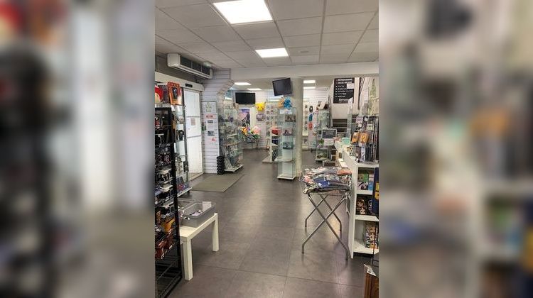 Ma-Cabane - Vente Local commercial SAINT-ETIENNE, 155 m²