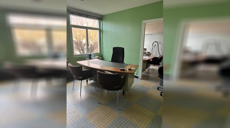 Ma-Cabane - Vente Local commercial SAINT-ETIENNE, 4600 m²