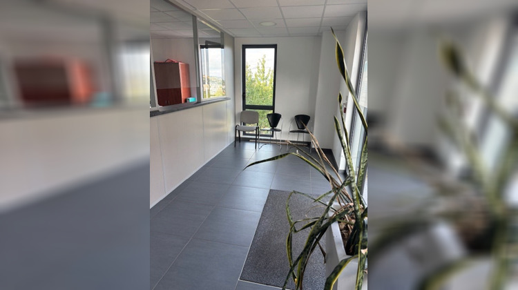 Ma-Cabane - Vente Local commercial SAINT-ETIENNE, 330 m²