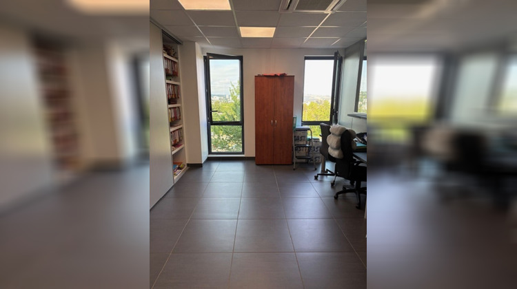 Ma-Cabane - Vente Local commercial SAINT-ETIENNE, 330 m²