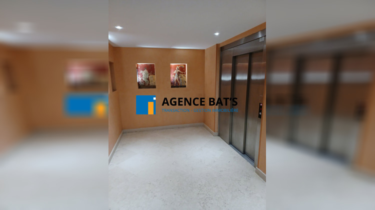 Ma-Cabane - Vente Local commercial SAINT-ETIENNE, 91 m²