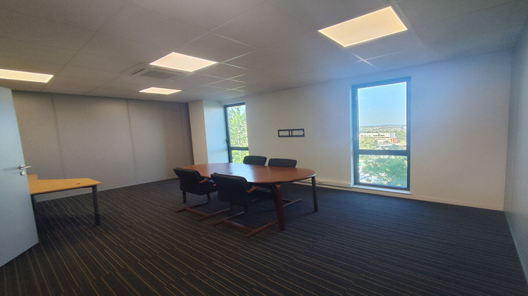 Ma-Cabane - Vente Local commercial SAINT-ETIENNE, 330 m²