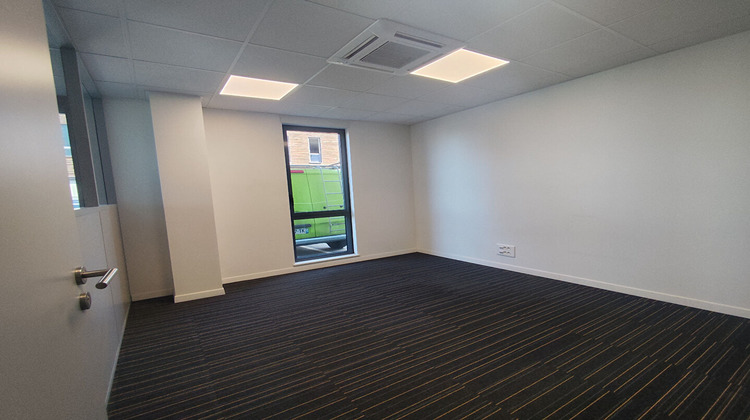 Ma-Cabane - Vente Local commercial SAINT-ETIENNE, 330 m²