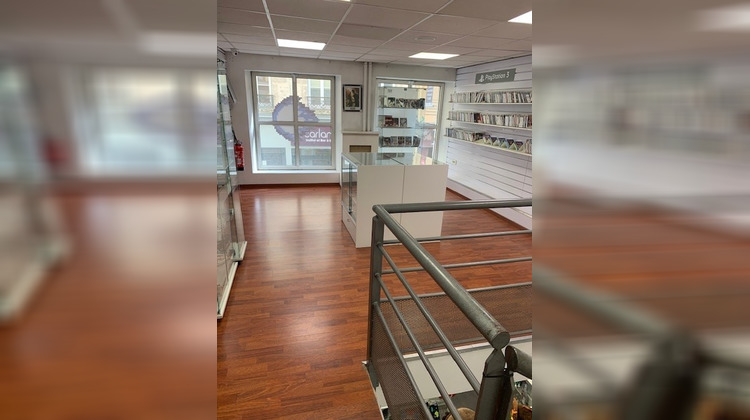 Ma-Cabane - Vente Local commercial SAINT-ETIENNE, 155 m²