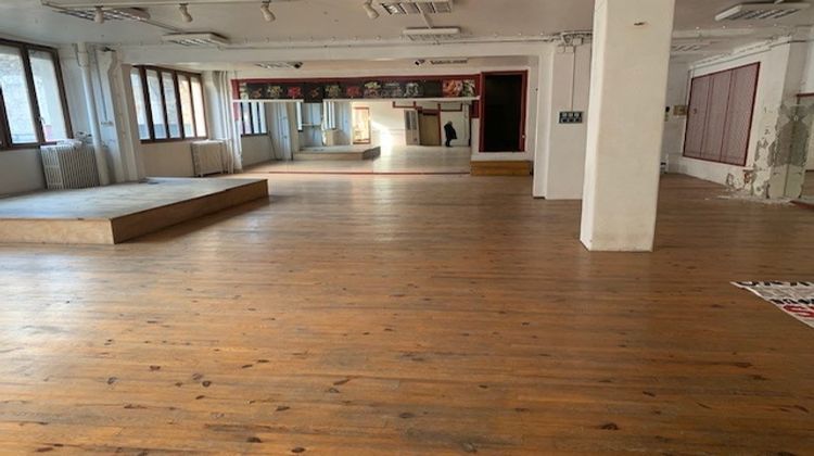 Ma-Cabane - Vente Local commercial SAINT-ETIENNE, 620 m²