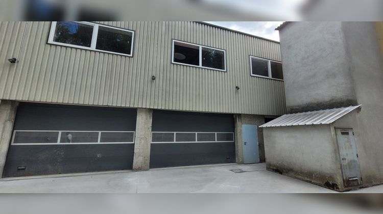 Ma-Cabane - Vente Local commercial SAINT-ETIENNE, 376 m²