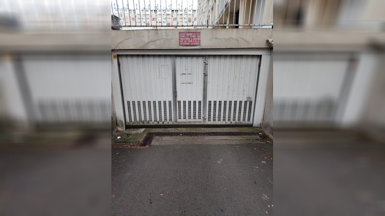 Ma-Cabane - Vente Local commercial SAINT ETIENNE, 0 m²