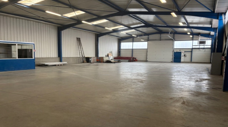 Ma-Cabane - Vente Local commercial SAINT-ETIENNE, 500 m²