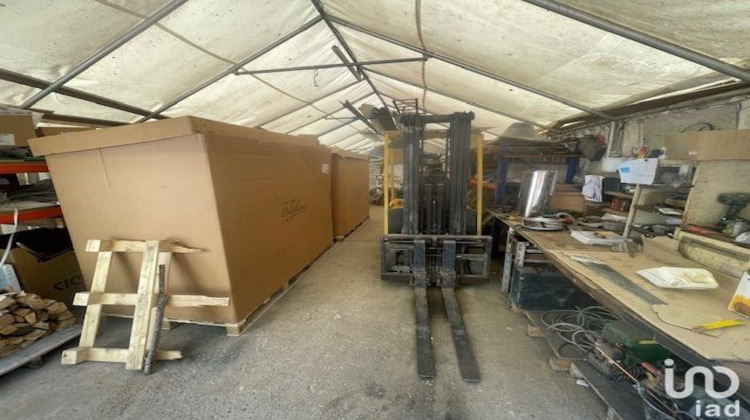 Ma-Cabane - Vente Local commercial Saint-Fargeau-Ponthierry, 229 m²