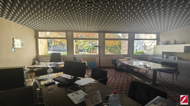 Ma-Cabane - Vente Local commercial Saint-Fargeau-Ponthierry, 4000 m²