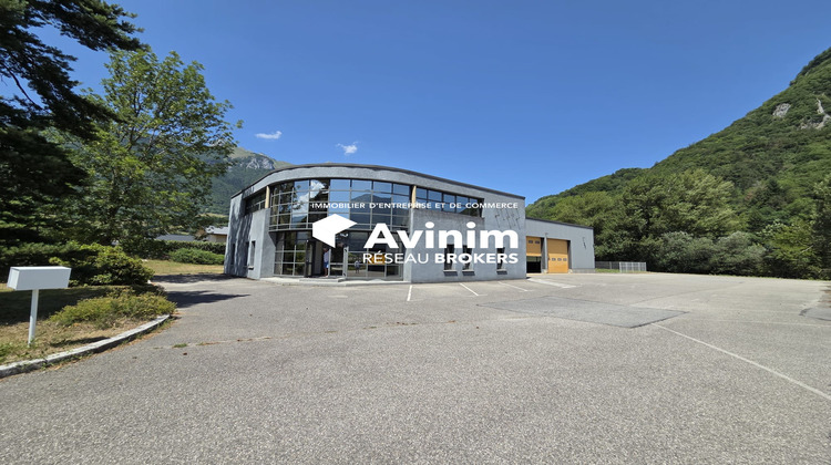 Ma-Cabane - Vente Local commercial Saint-Ferréol, 780 m²