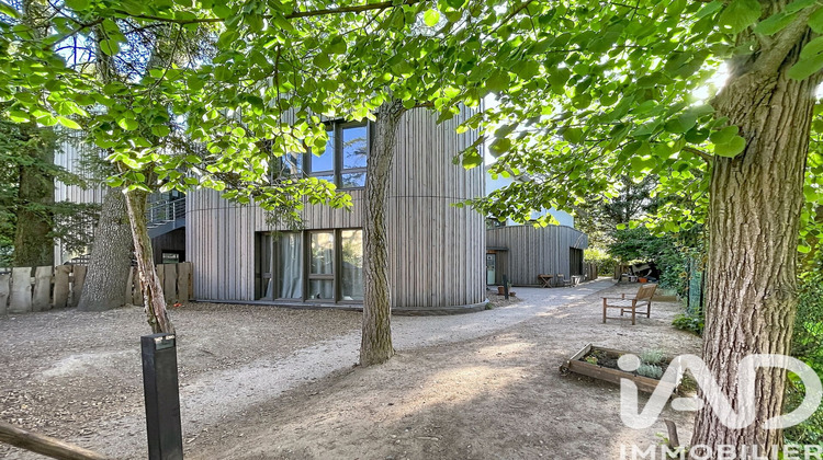 Ma-Cabane - Vente Local commercial Saint-Genis-Laval, 301 m²