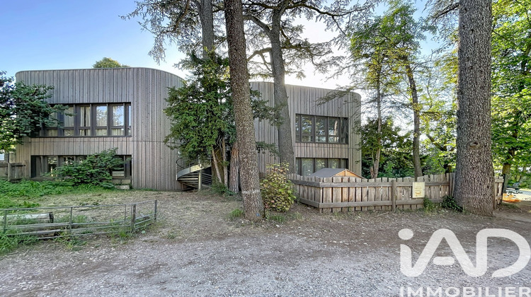 Ma-Cabane - Vente Local commercial Saint-Genis-Laval, 301 m²