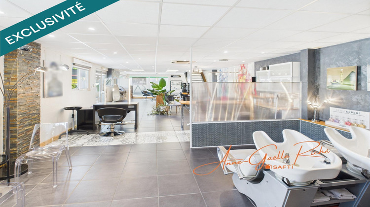 Ma-Cabane - Vente Local commercial Saint-Georges-des-Coteaux, 179 m²