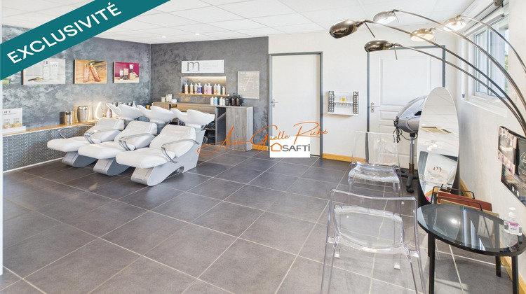 Ma-Cabane - Vente Local commercial Saint-Georges-des-Coteaux, 179 m²