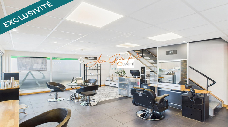 Ma-Cabane - Vente Local commercial Saint-Georges-des-Coteaux, 179 m²