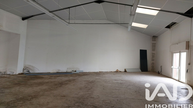 Ma-Cabane - Vente Local commercial Saint-Gilles-Croix-de-Vie, 225 m²