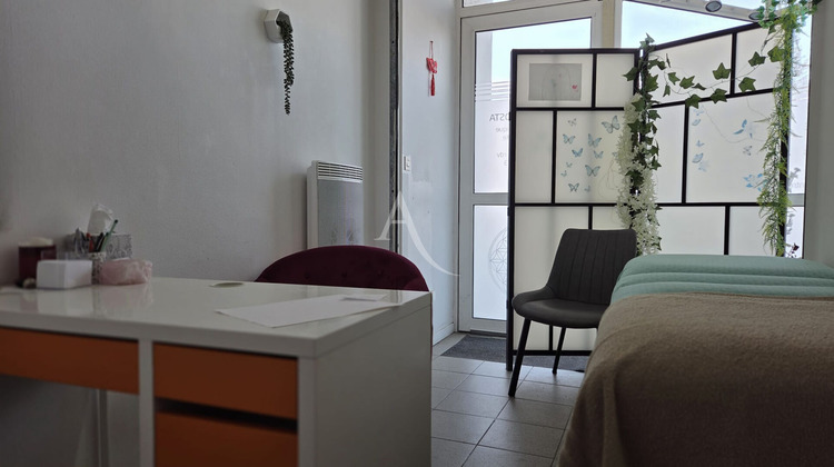 Ma-Cabane - Vente Local commercial SAINT-GILLES-CROIX-DE-VIE, 11 m²