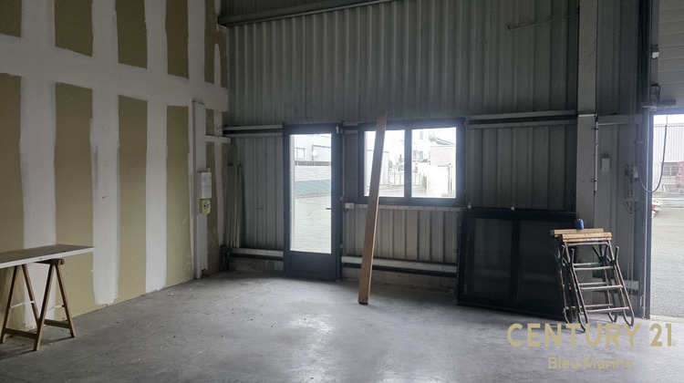 Ma-Cabane - Vente Local commercial Saint-Gilles-Croix-de-Vie, 215 m²