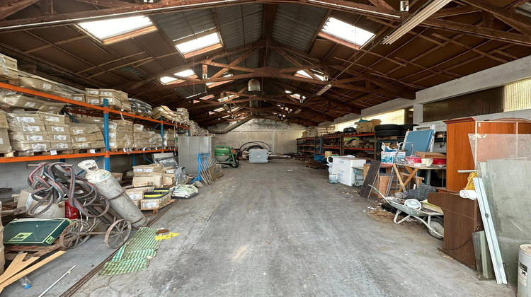 Ma-Cabane - Vente Local commercial Saint-Gondon, 1200 m²