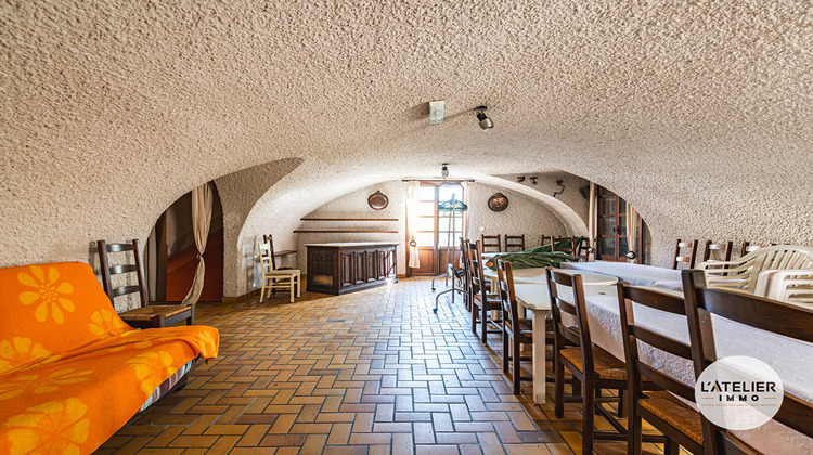 Ma-Cabane - Vente Local commercial SAINT-IMOGES, 900 m²