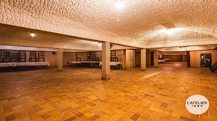 Ma-Cabane - Vente Local commercial SAINT-IMOGES, 900 m²